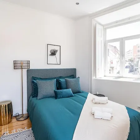 Akicity Campolide Apollo شقة