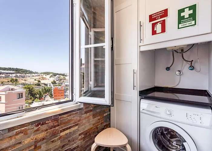 Akicity Campolide Apollo Lisboa